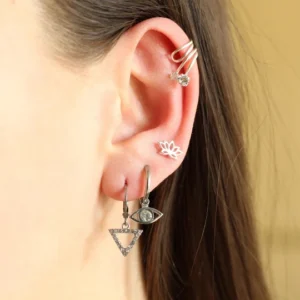 Aila ear cuff zilver
