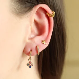Bloom ear cuff goud